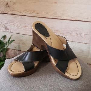 Dansko heels size 37 (6.5-7)